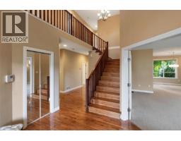 Family room - 1713 Mamich Cir, Saanich, BC V8N6M9 Photo 8