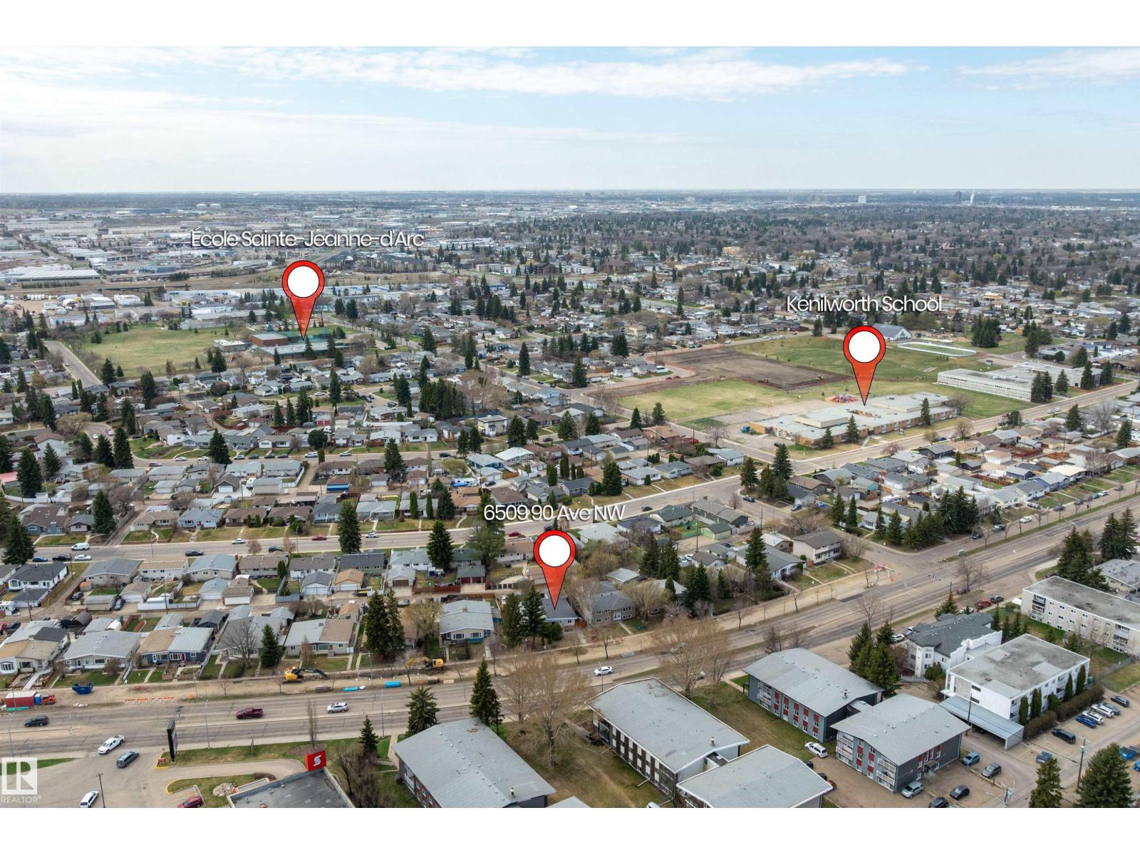 6509 90 AV NW - 30