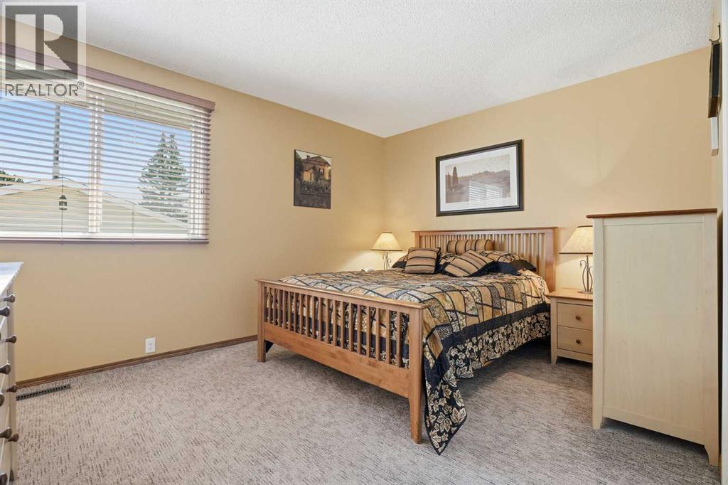 6448 Silver Ridge Way NW - 10