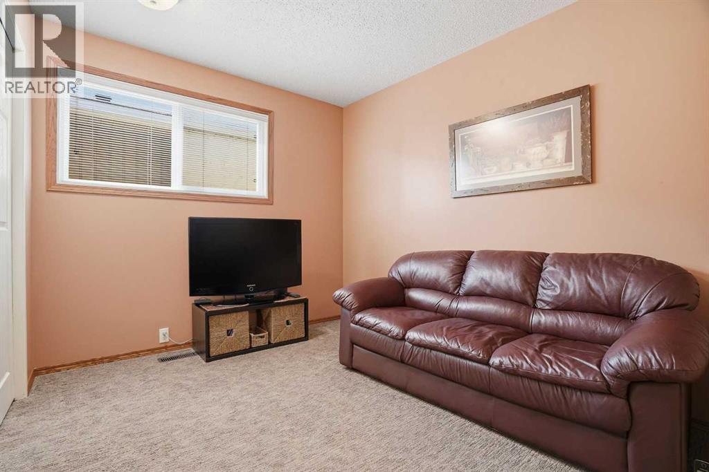 6448 Silver Ridge Way NW - 13