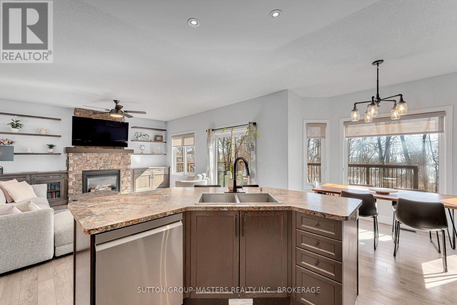 189 MACDOUGALL DRIVE - 16