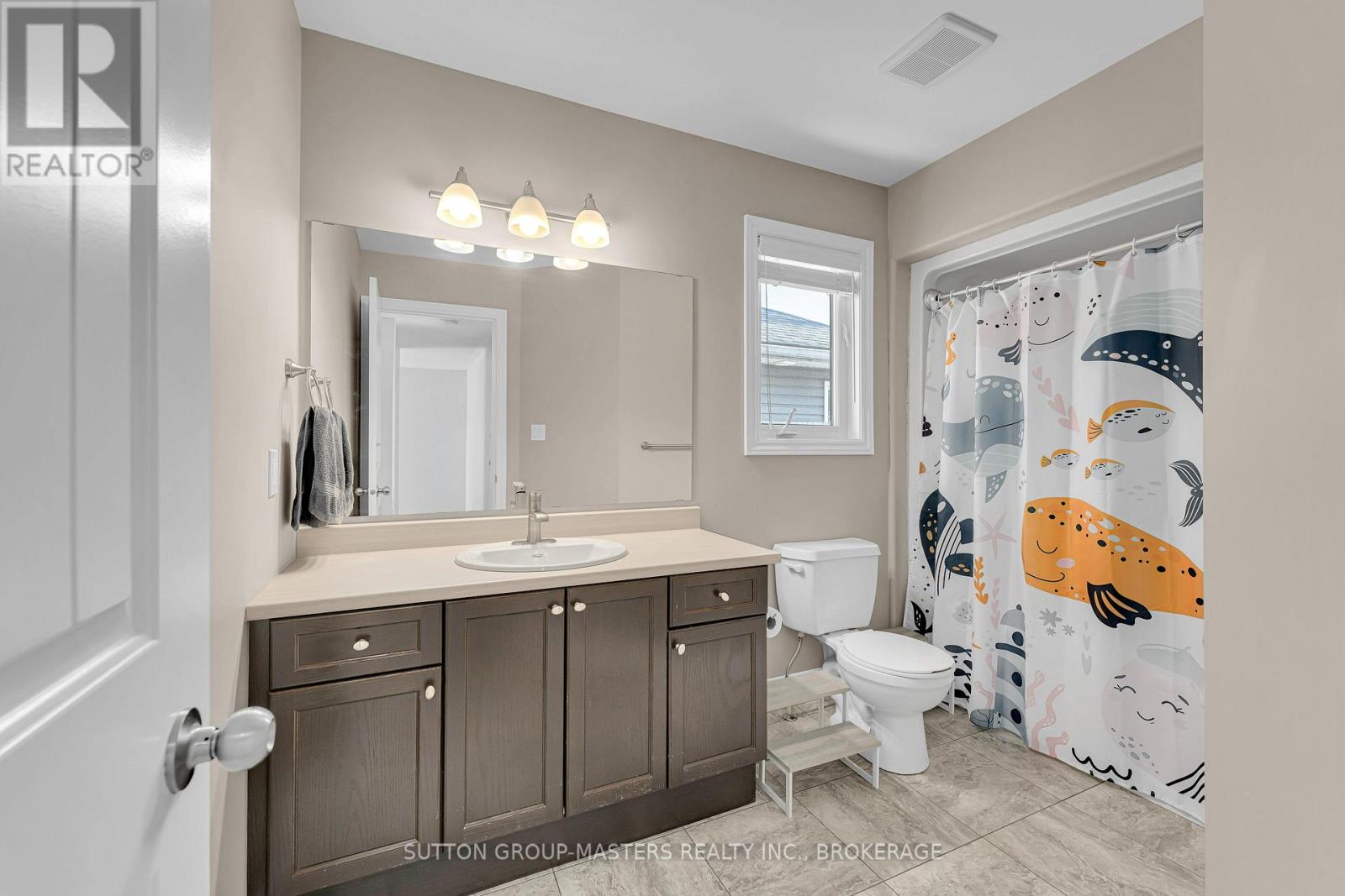 189 MACDOUGALL DRIVE - 30