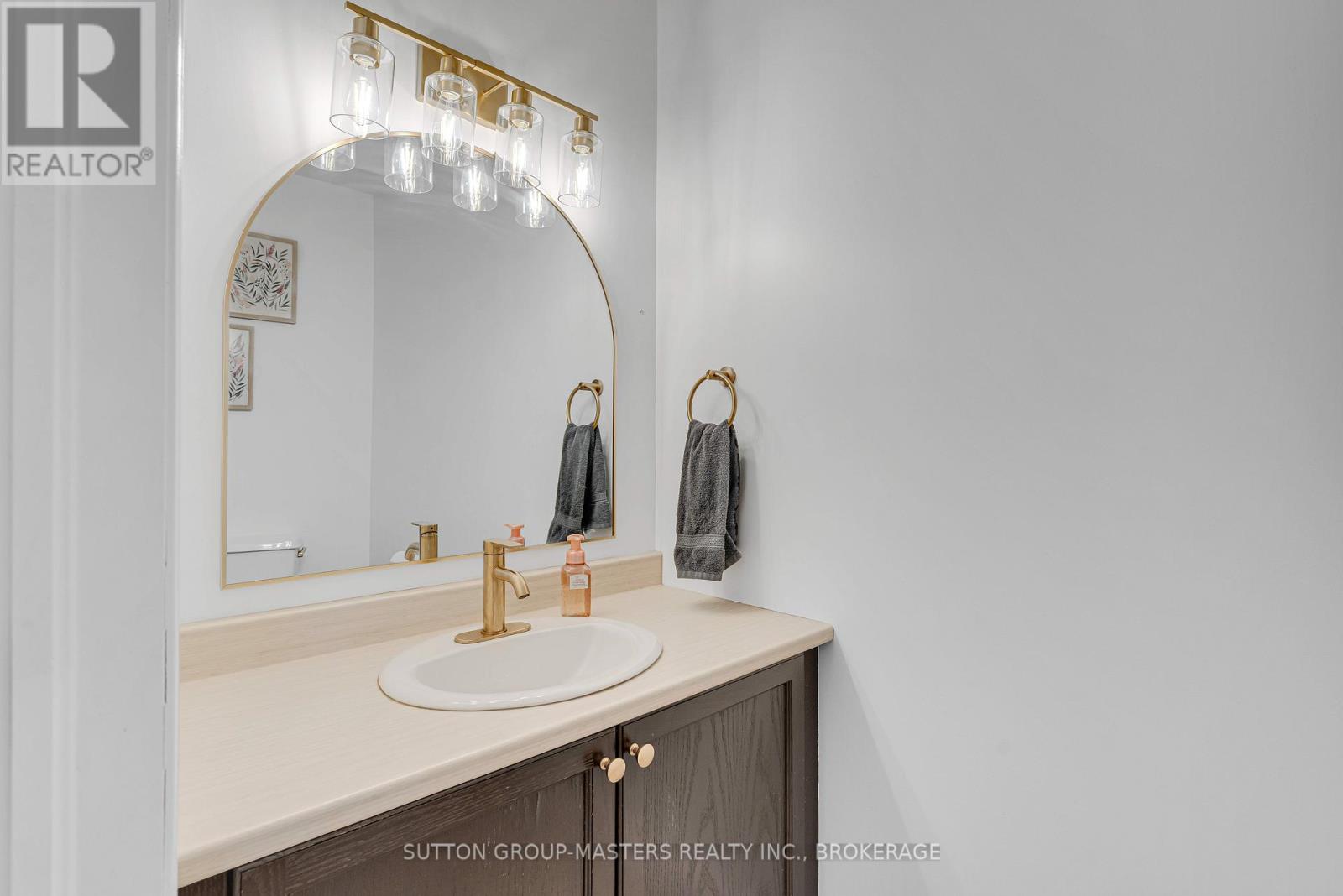 189 MACDOUGALL DRIVE - 9