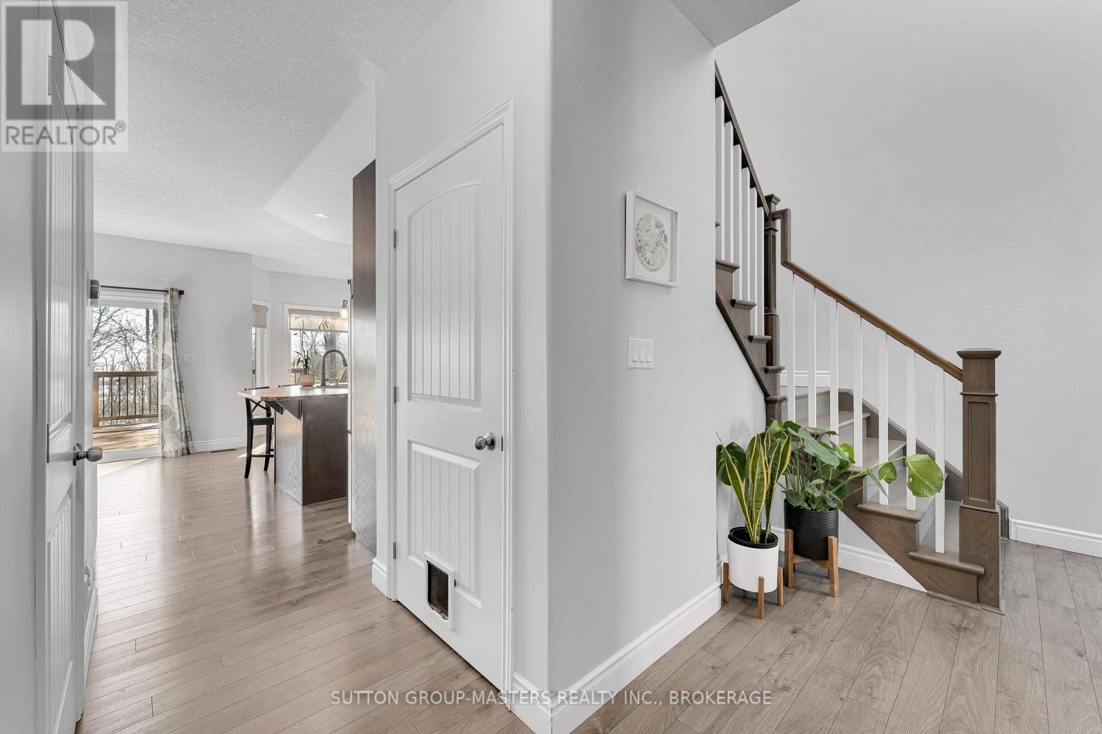 189 MACDOUGALL DRIVE - 6