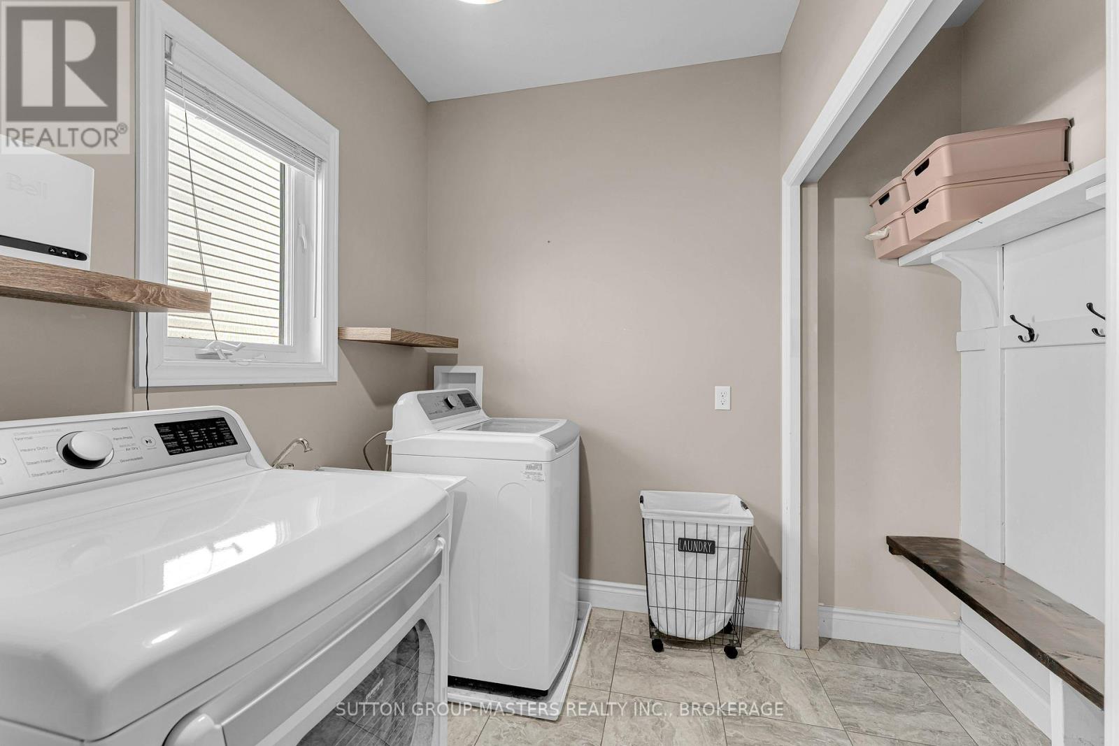 189 MACDOUGALL DRIVE - 7