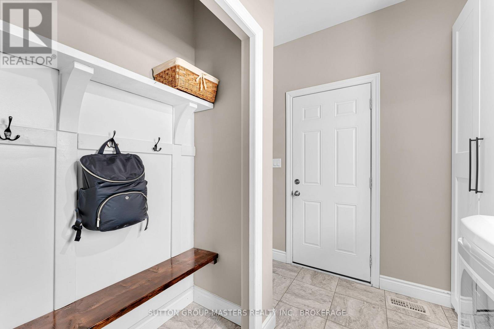 189 MACDOUGALL DRIVE - 8