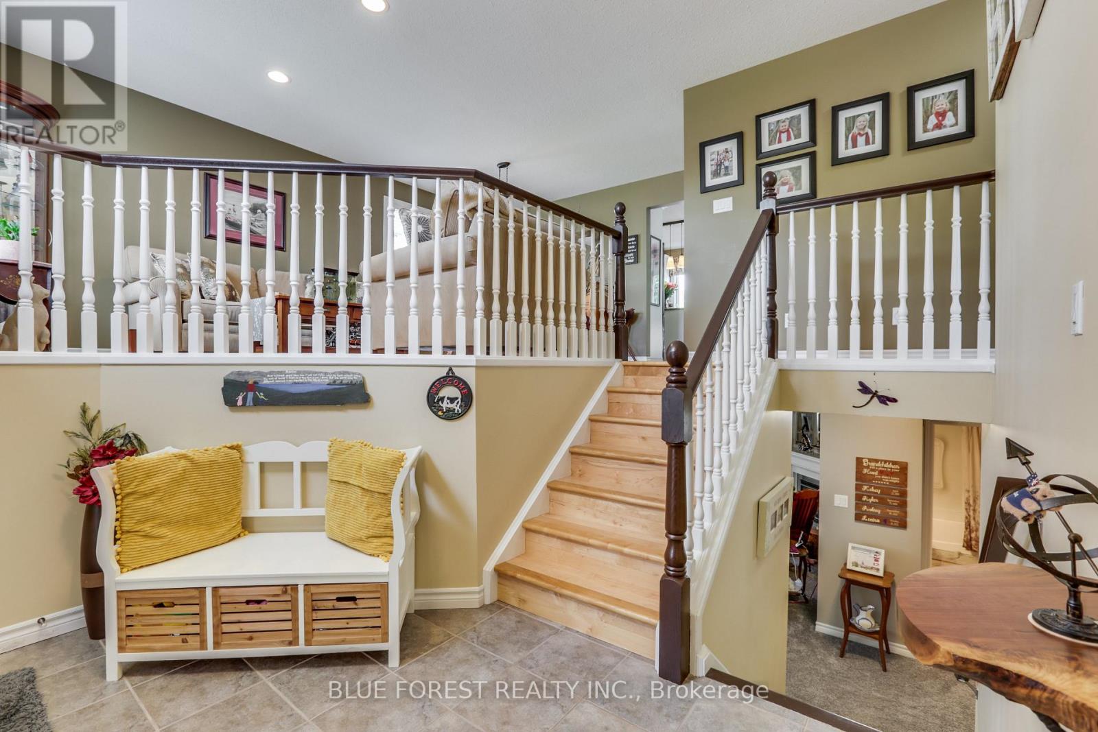 116 WOODVALE DRIVE - 3