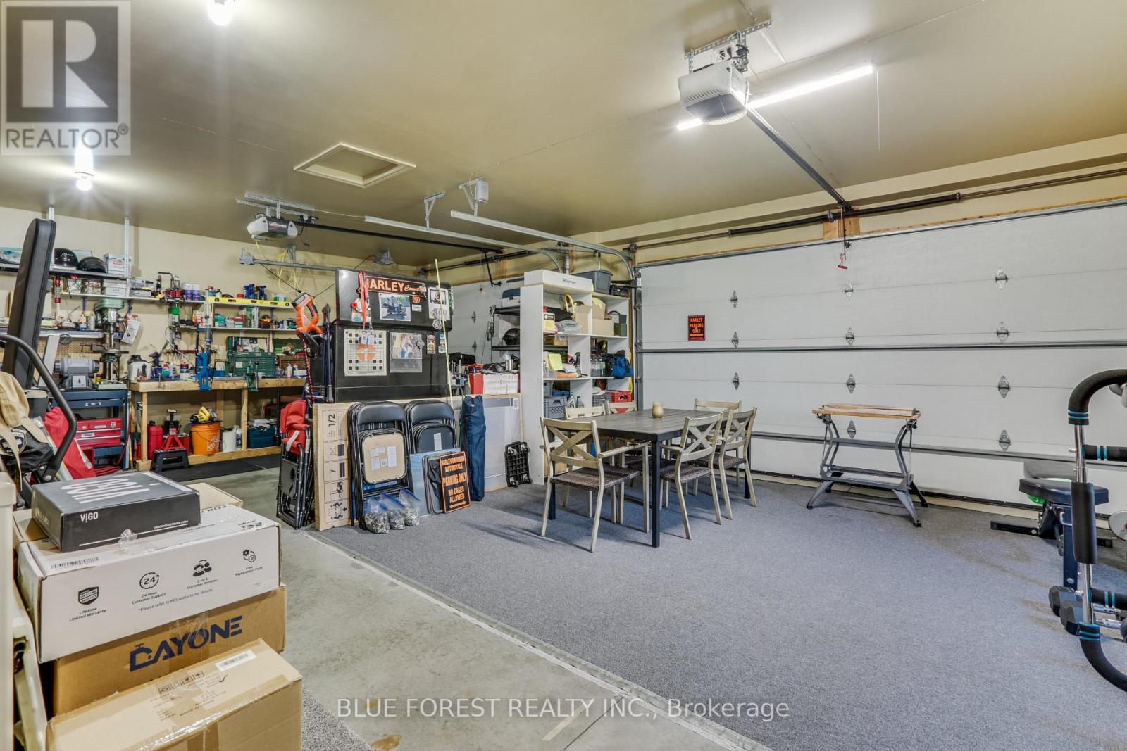 116 WOODVALE DRIVE - 32