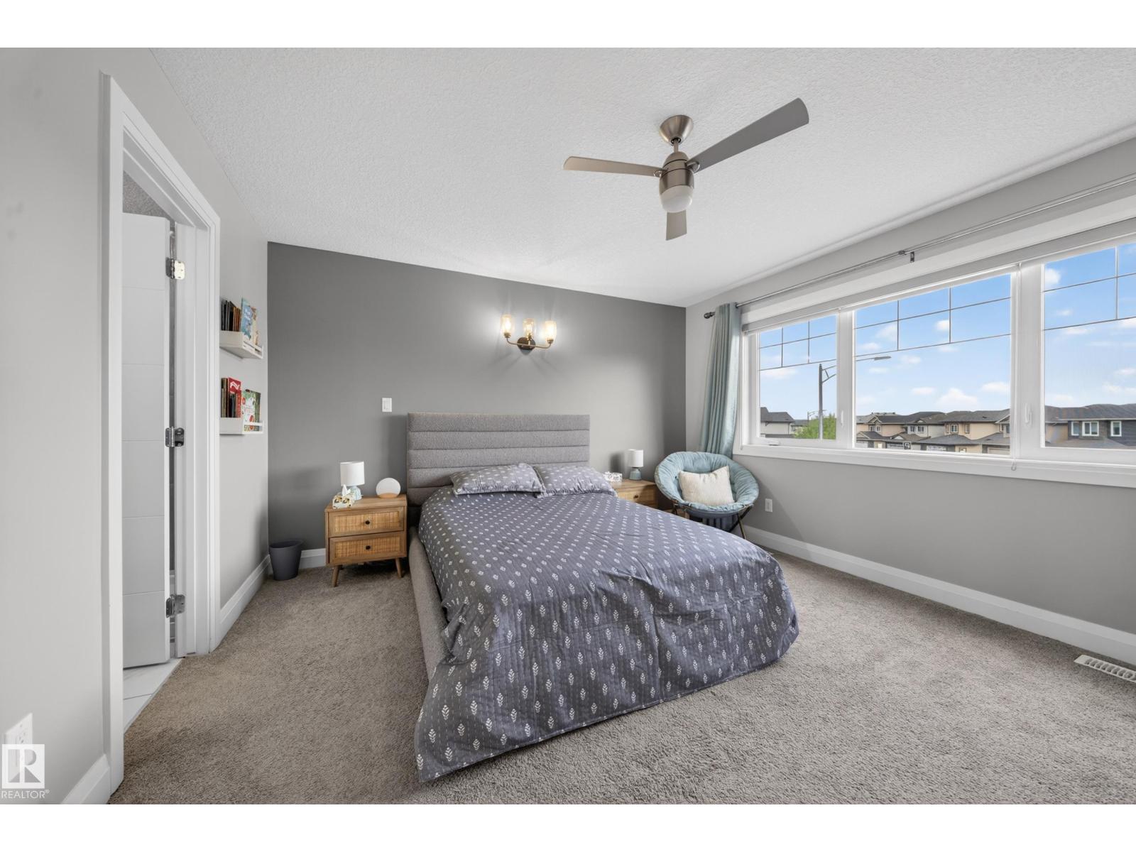 7648 179 AV NW - 47