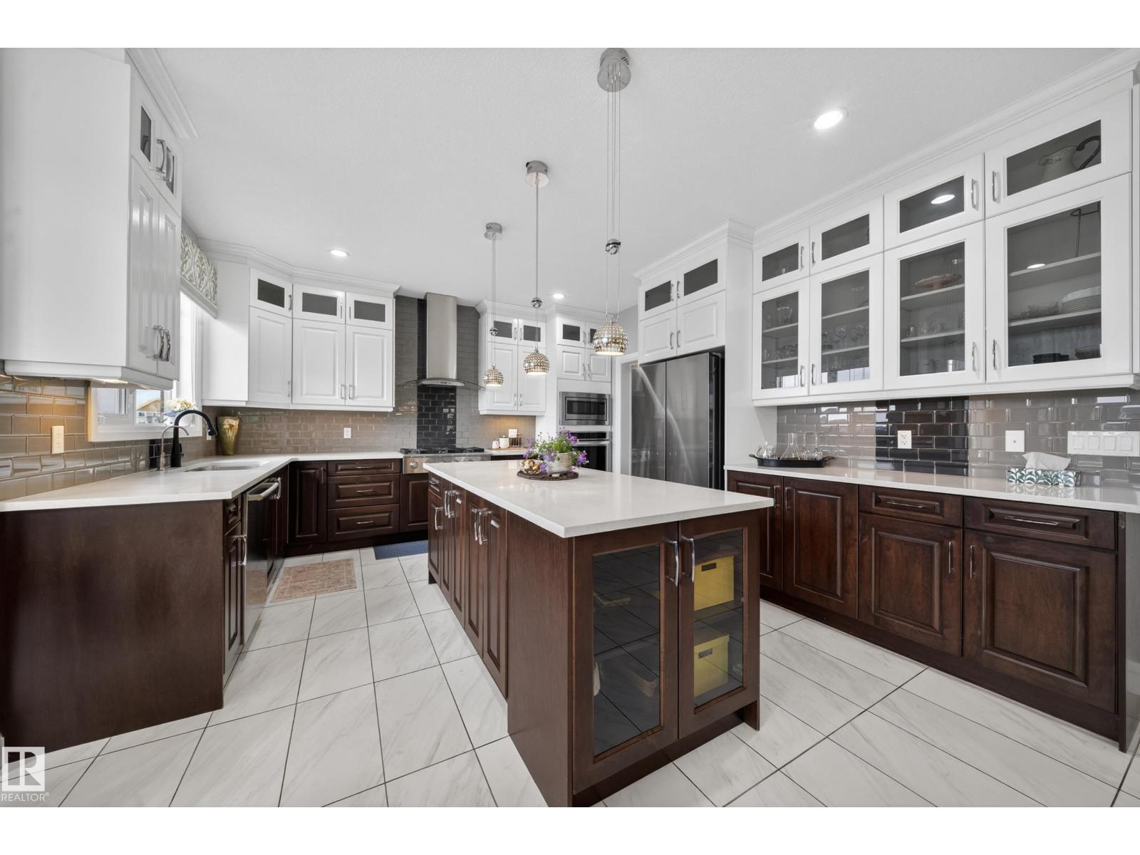 7648 179 AV NW - 31