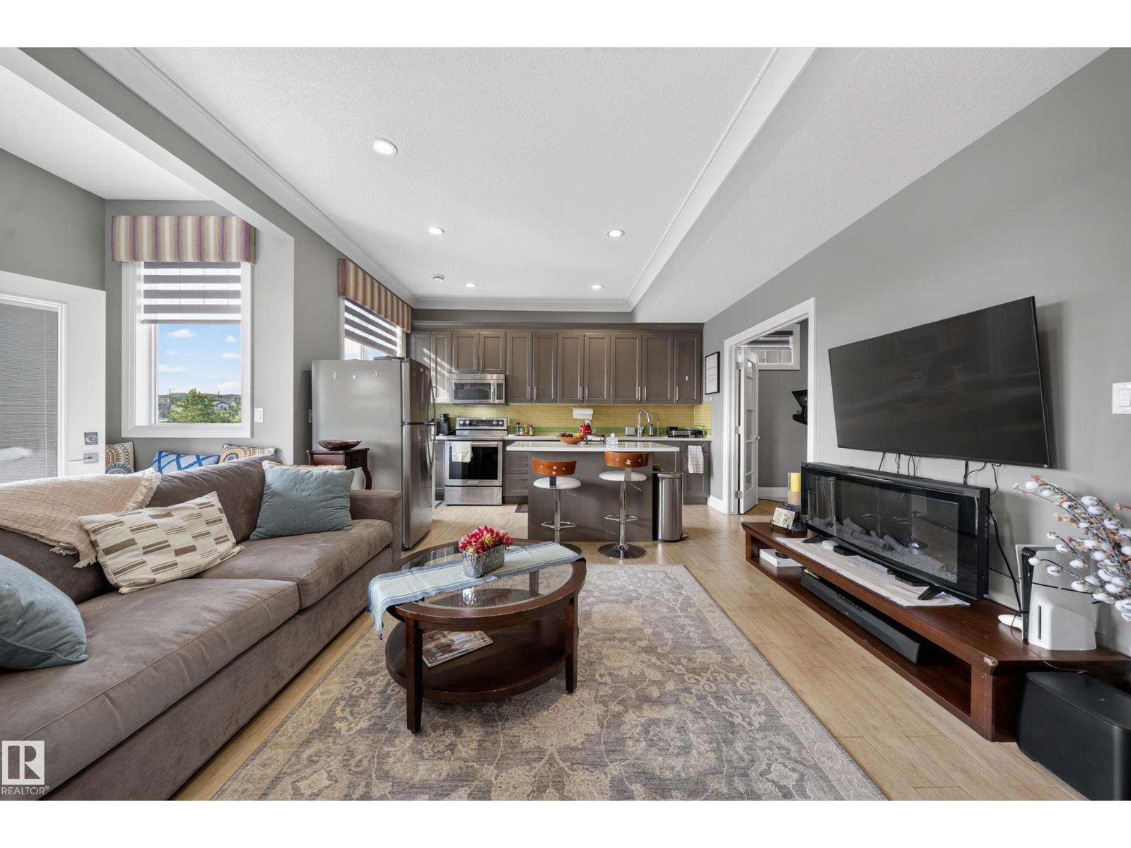 7648 179 AV NW - 67