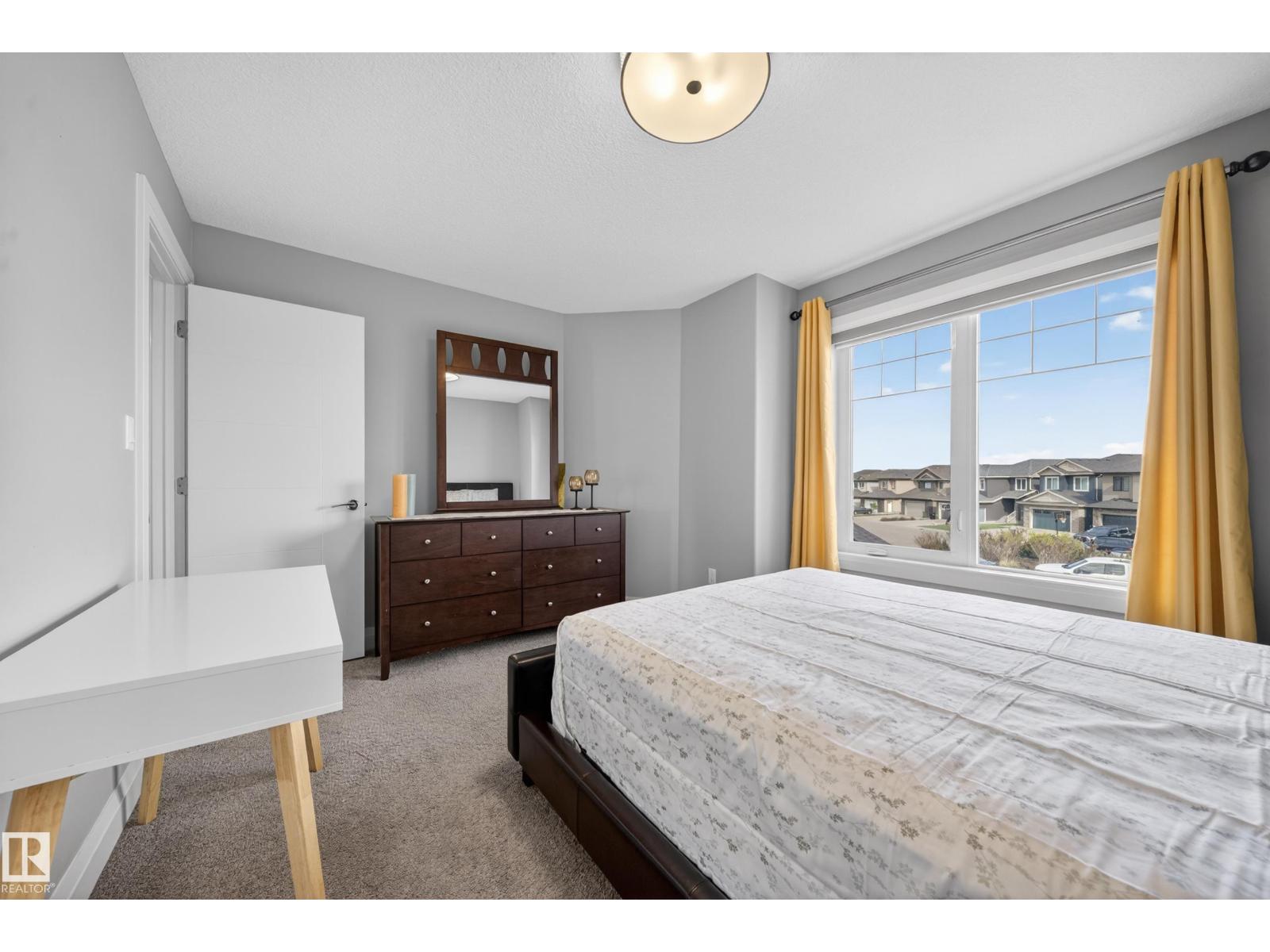 7648 179 AV NW - 38