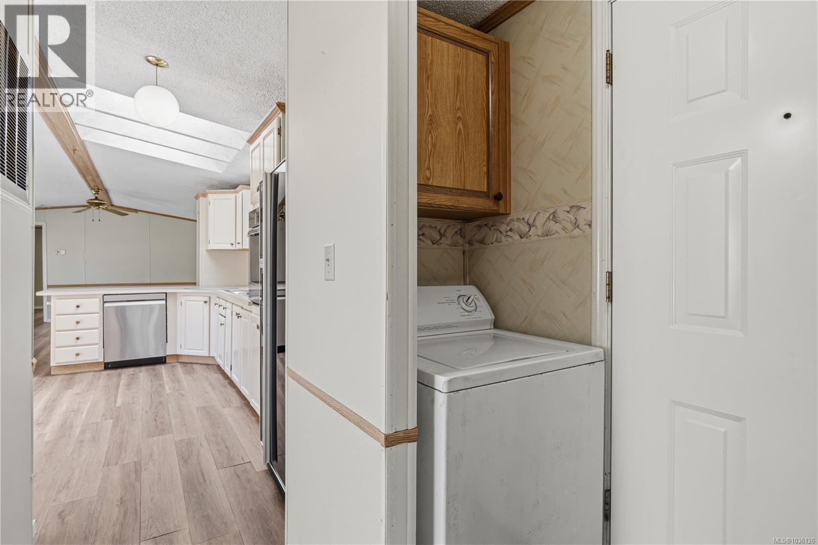 4600 Thompson Clarke Dr E - 20