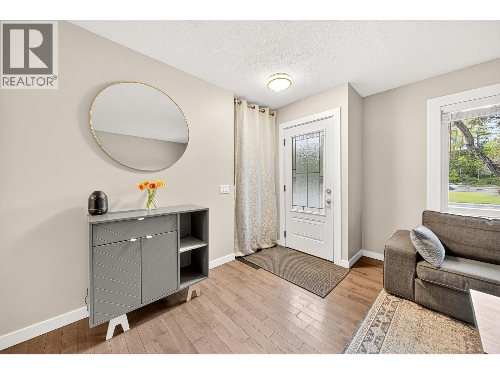 308 ALPINE Place - 3