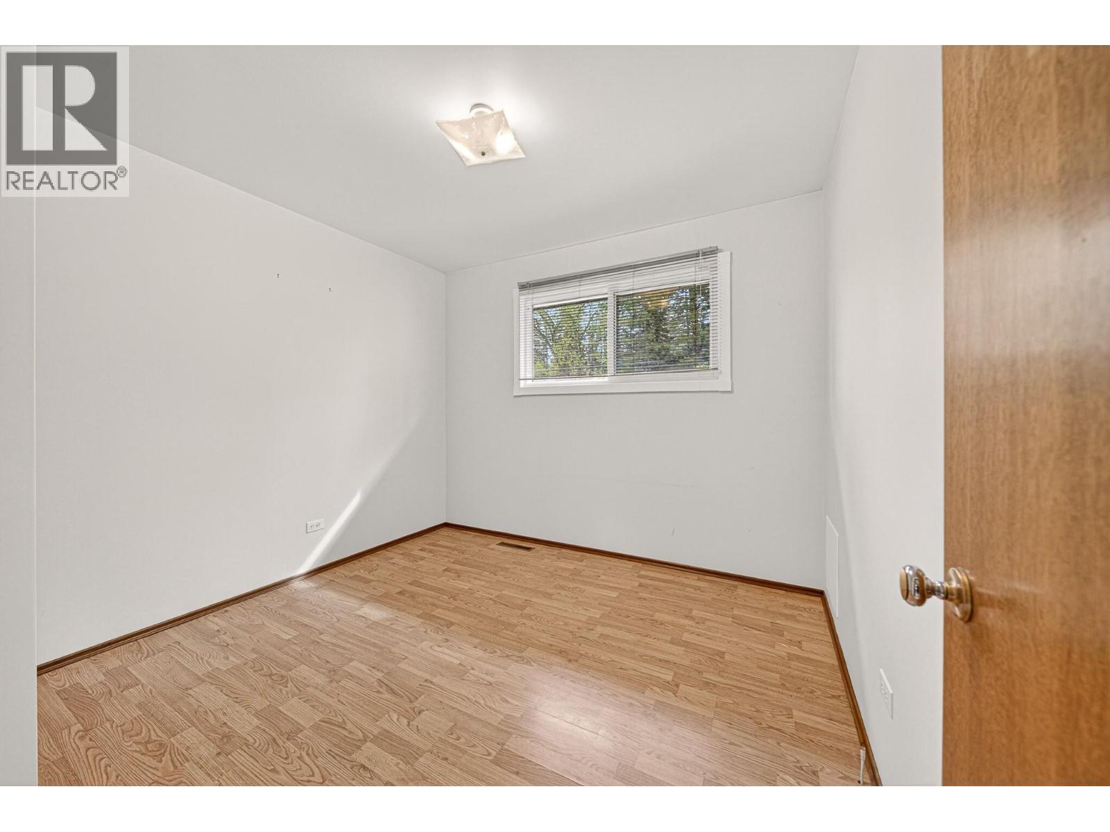 157 Pine Avenue - 35