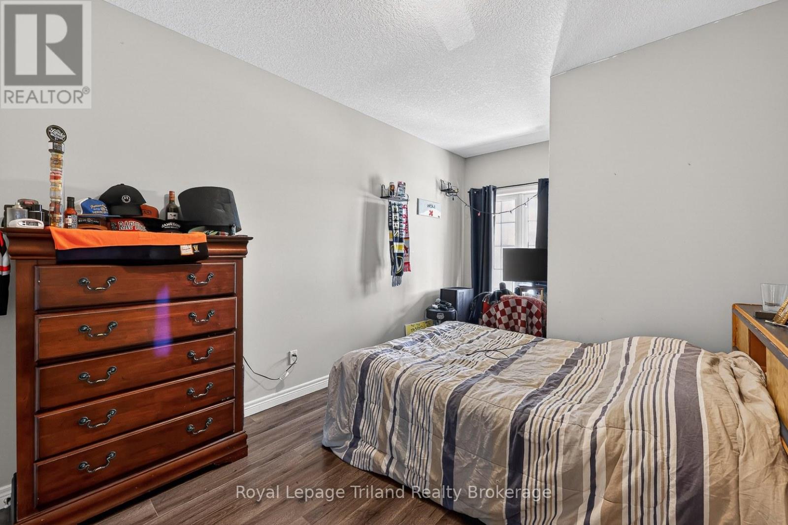301 BOYD BOULEVARD - 22