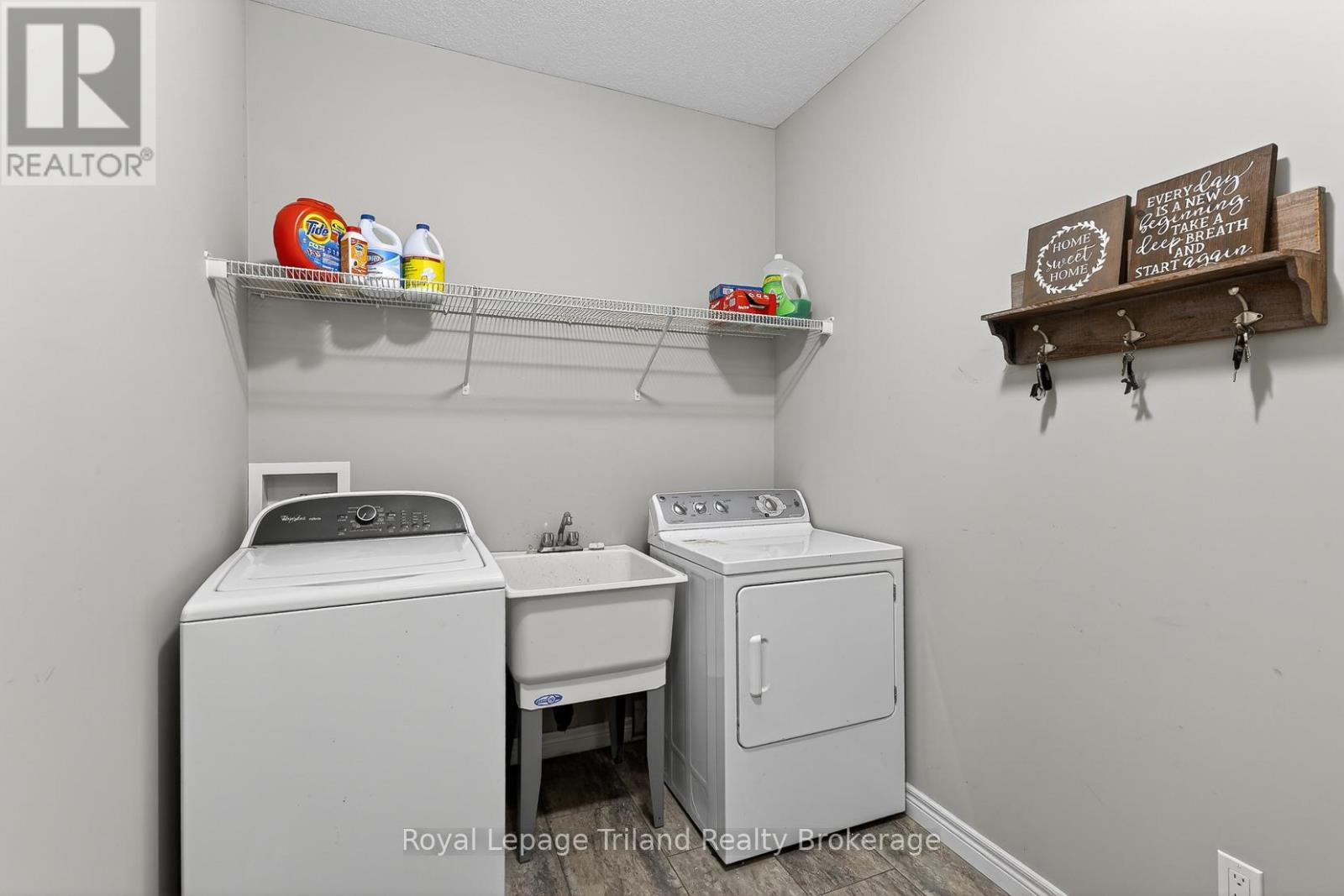 301 BOYD BOULEVARD - 24