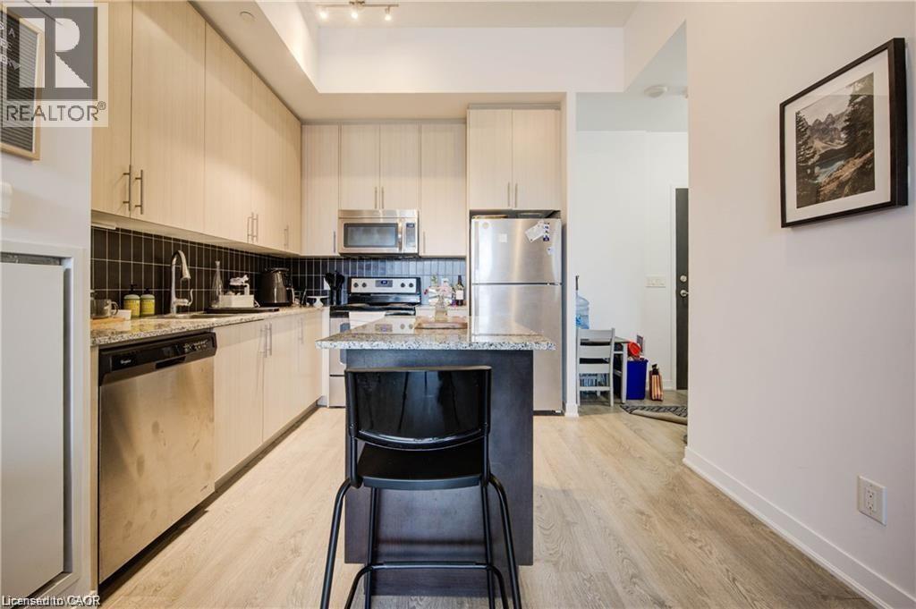 #112 85 DUKE Street W - 11