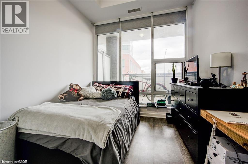 #112 85 DUKE Street W - 17