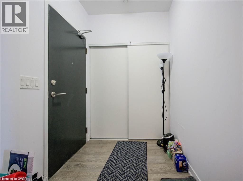#112 85 DUKE Street W - 7