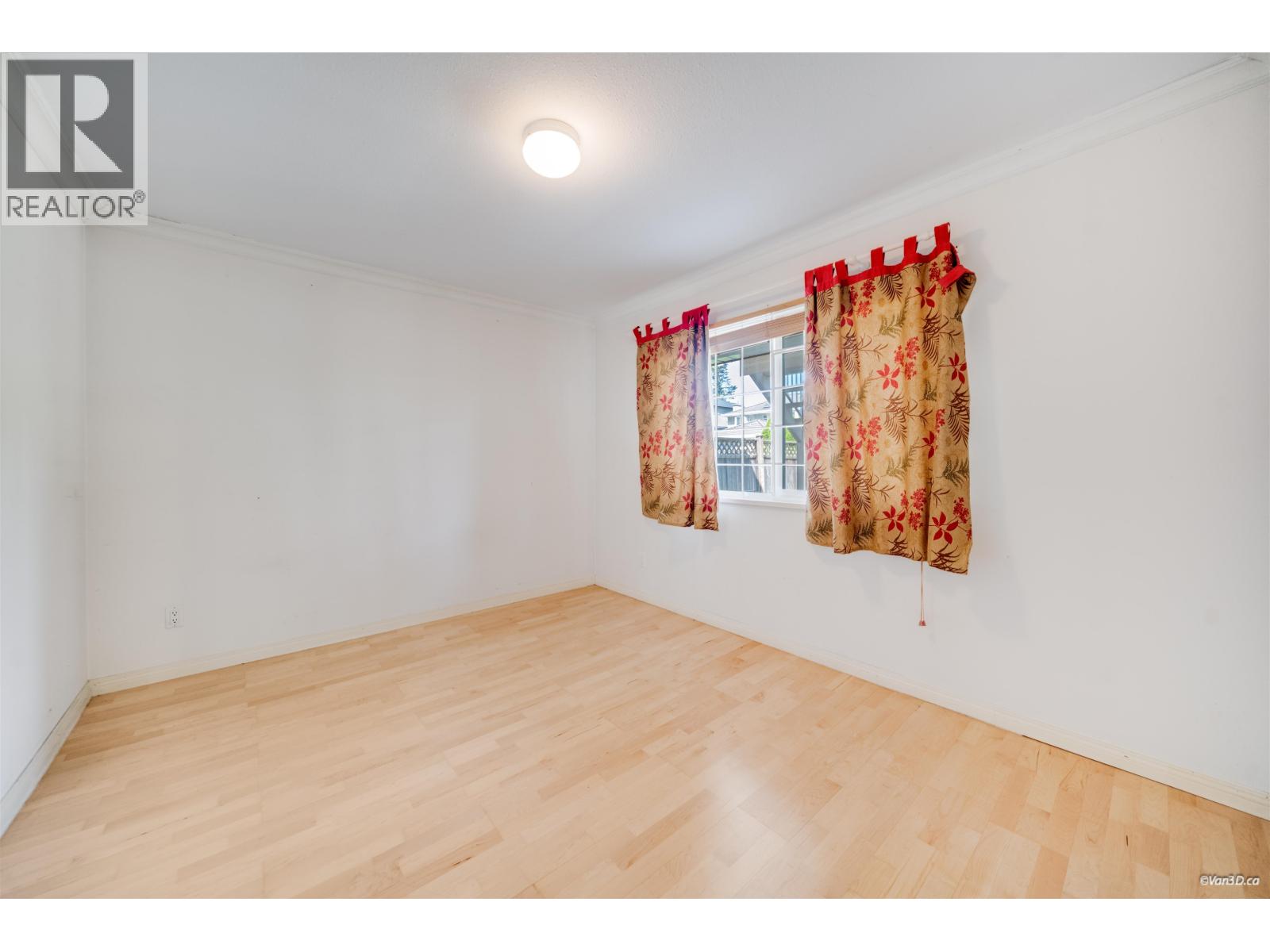 4089 FIR STREET, Burnaby