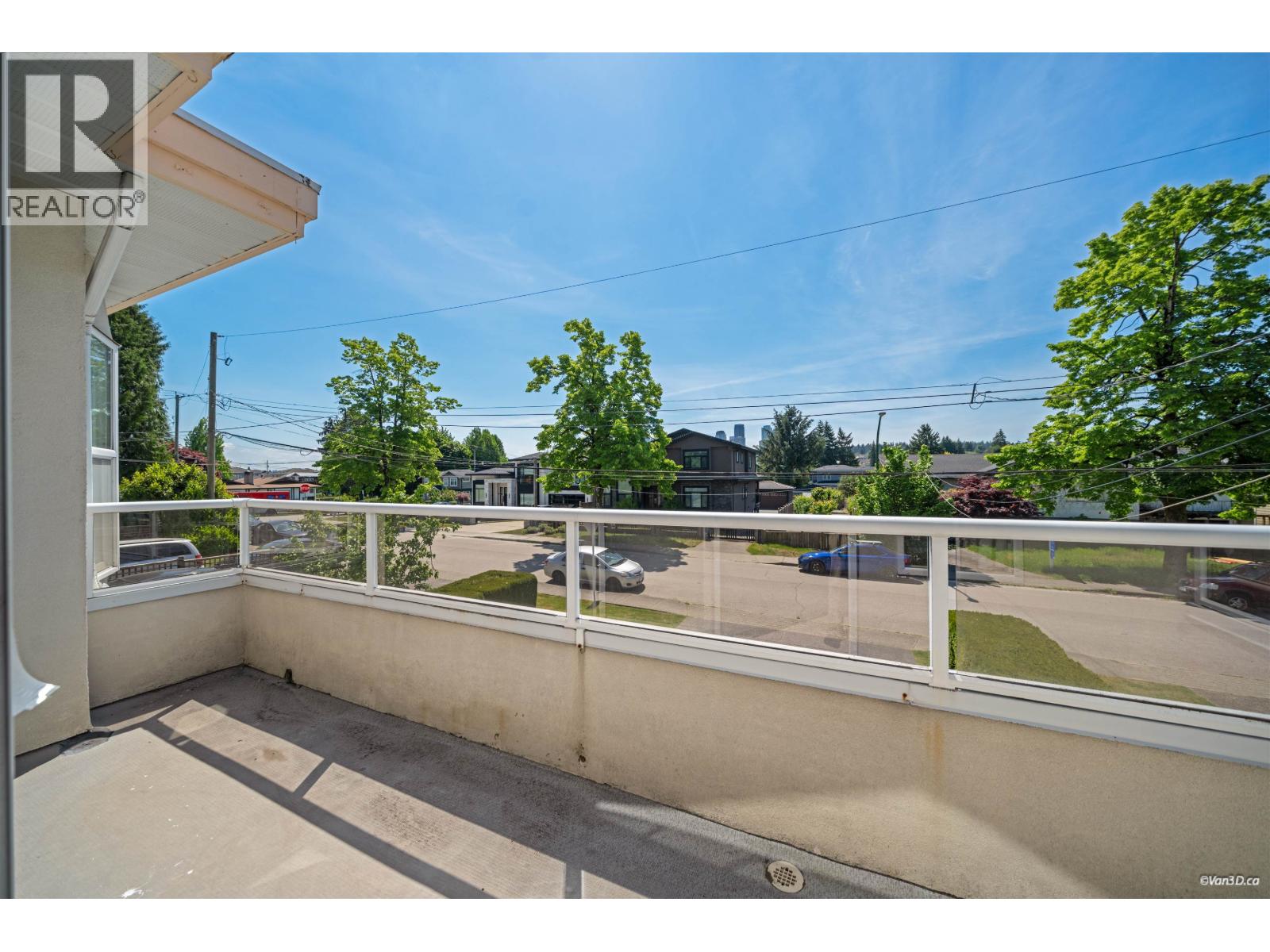 4089 FIR STREET, Burnaby