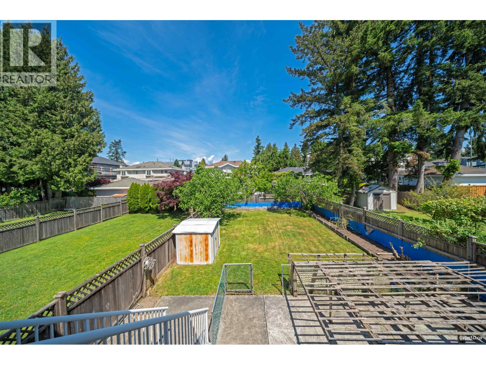 4089 FIR STREET, Burnaby