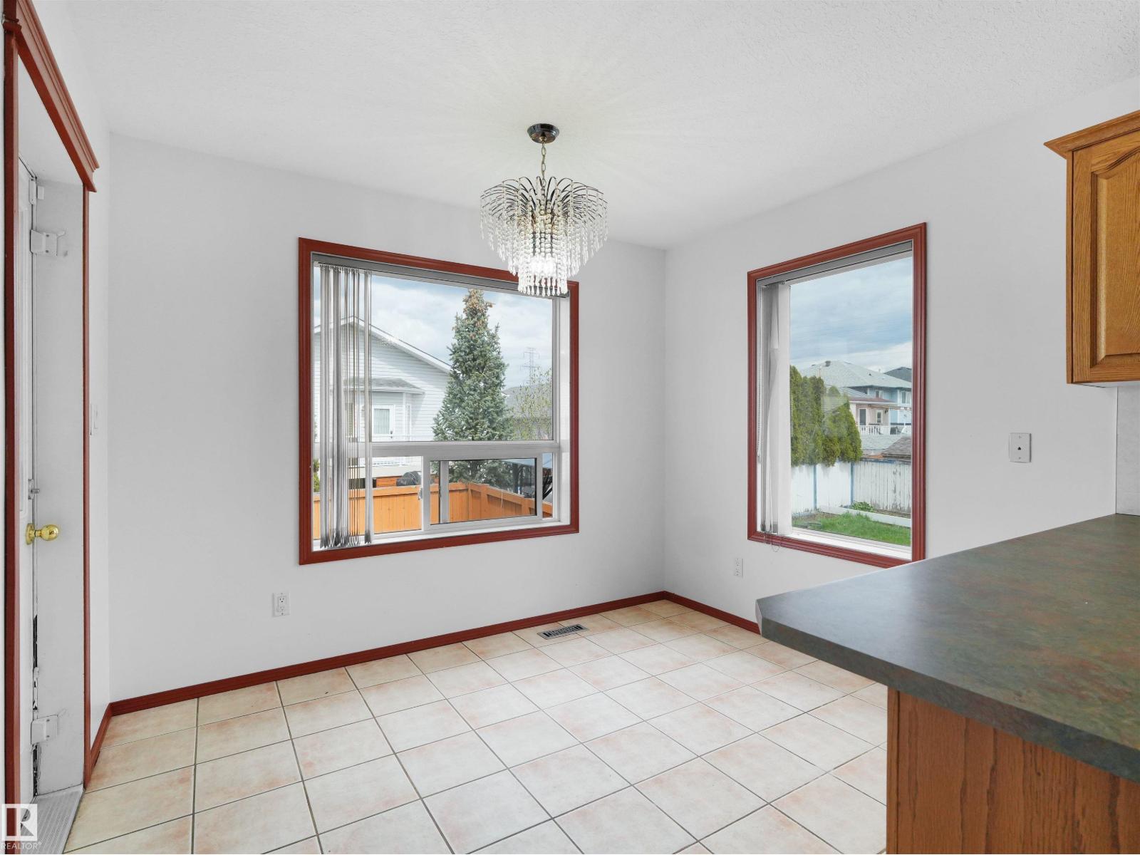 2832 36B AV NW - 13