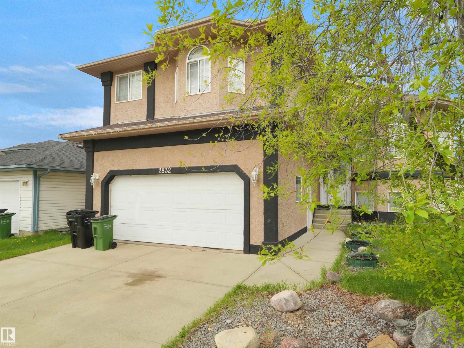 2832 36B AV NW - Image 2