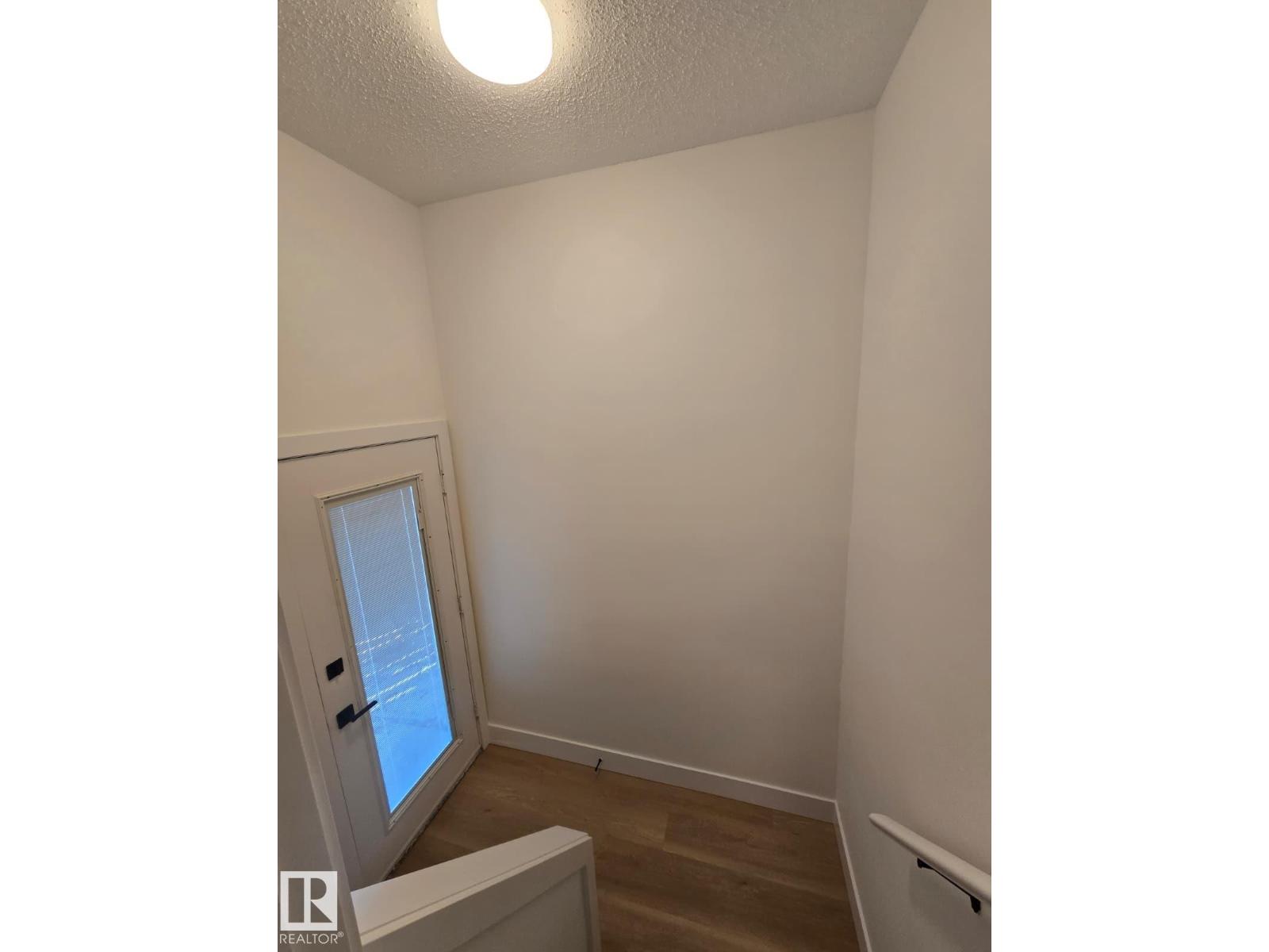 18526 86A AV NW - 14