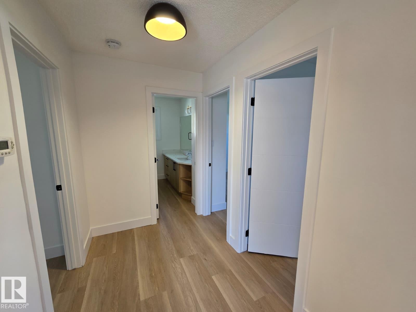 18526 86A AV NW - 4