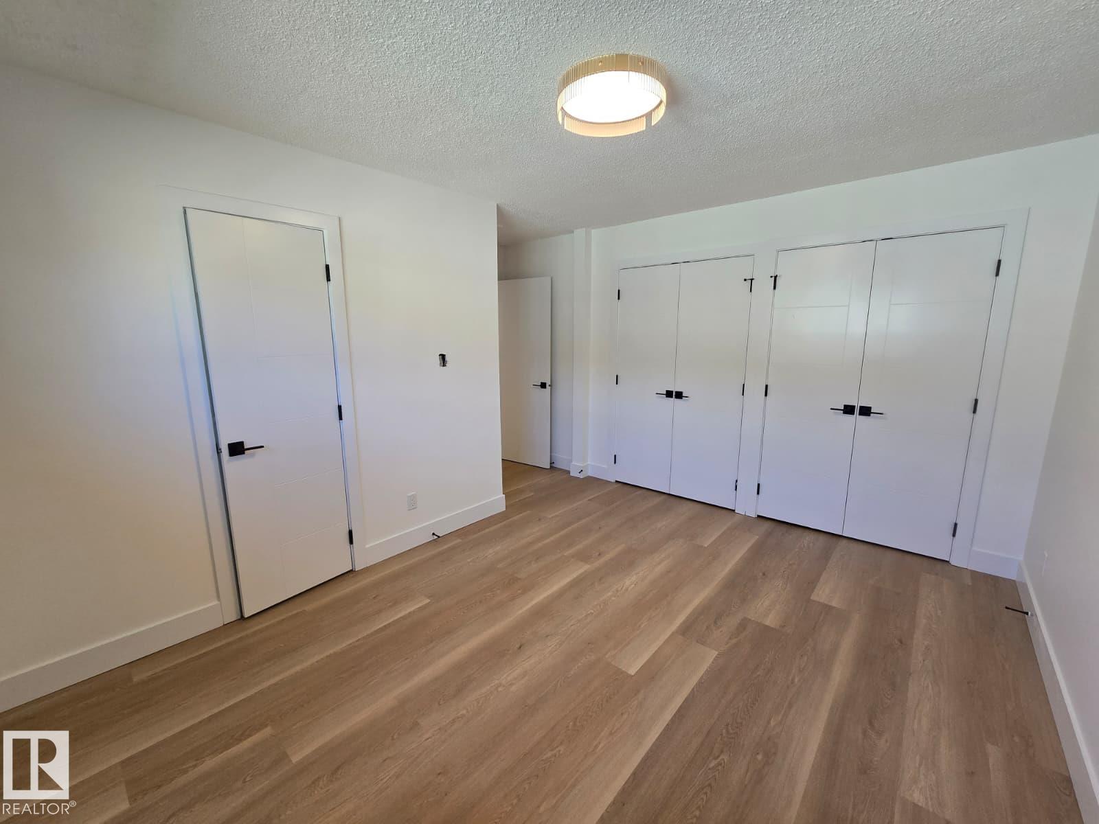 18526 86A AV NW - 7