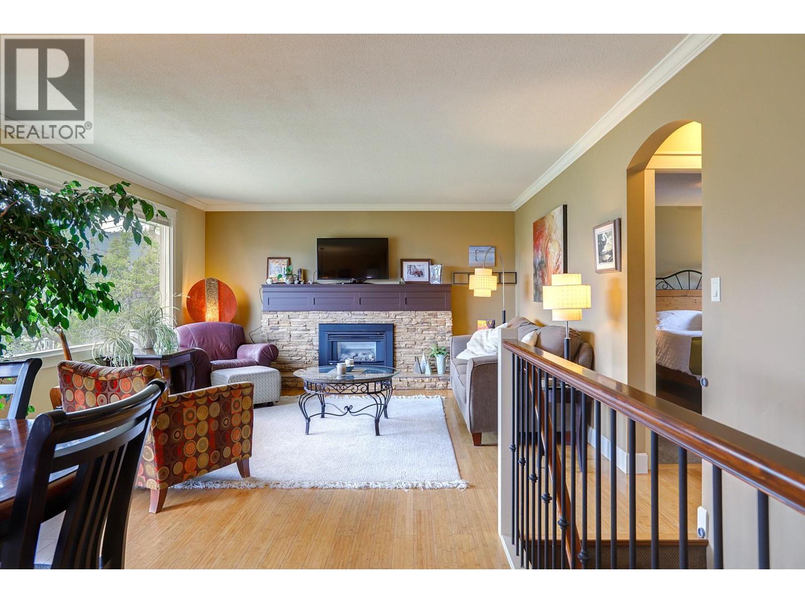 8308 Kalview Drive - 18