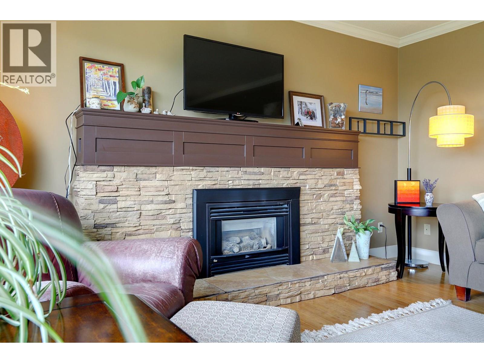 8308 Kalview Drive - 13