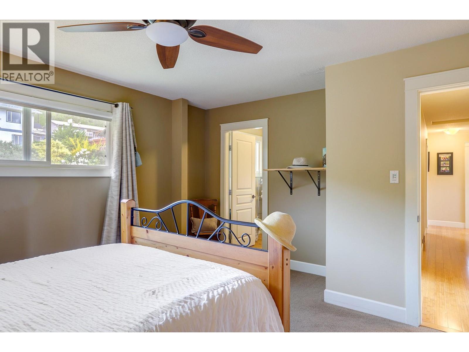 8308 Kalview Drive - 39