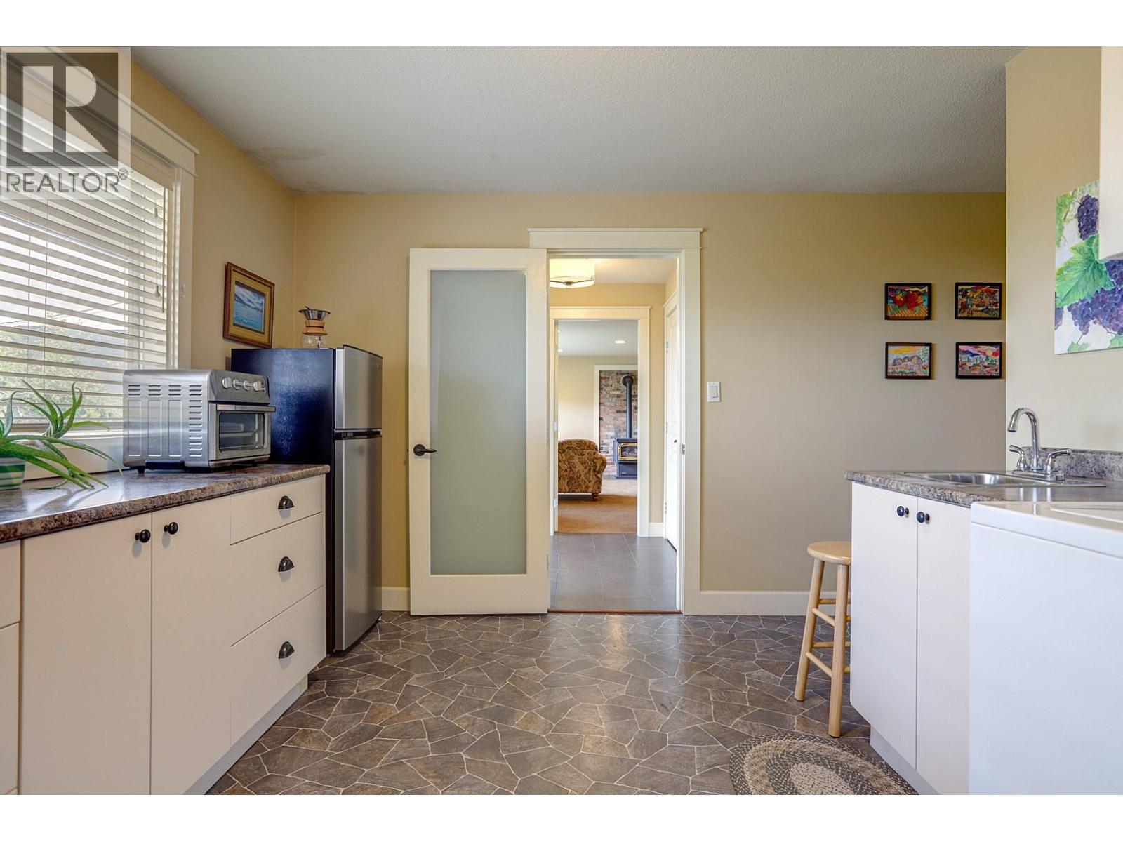 8308 Kalview Drive - 67