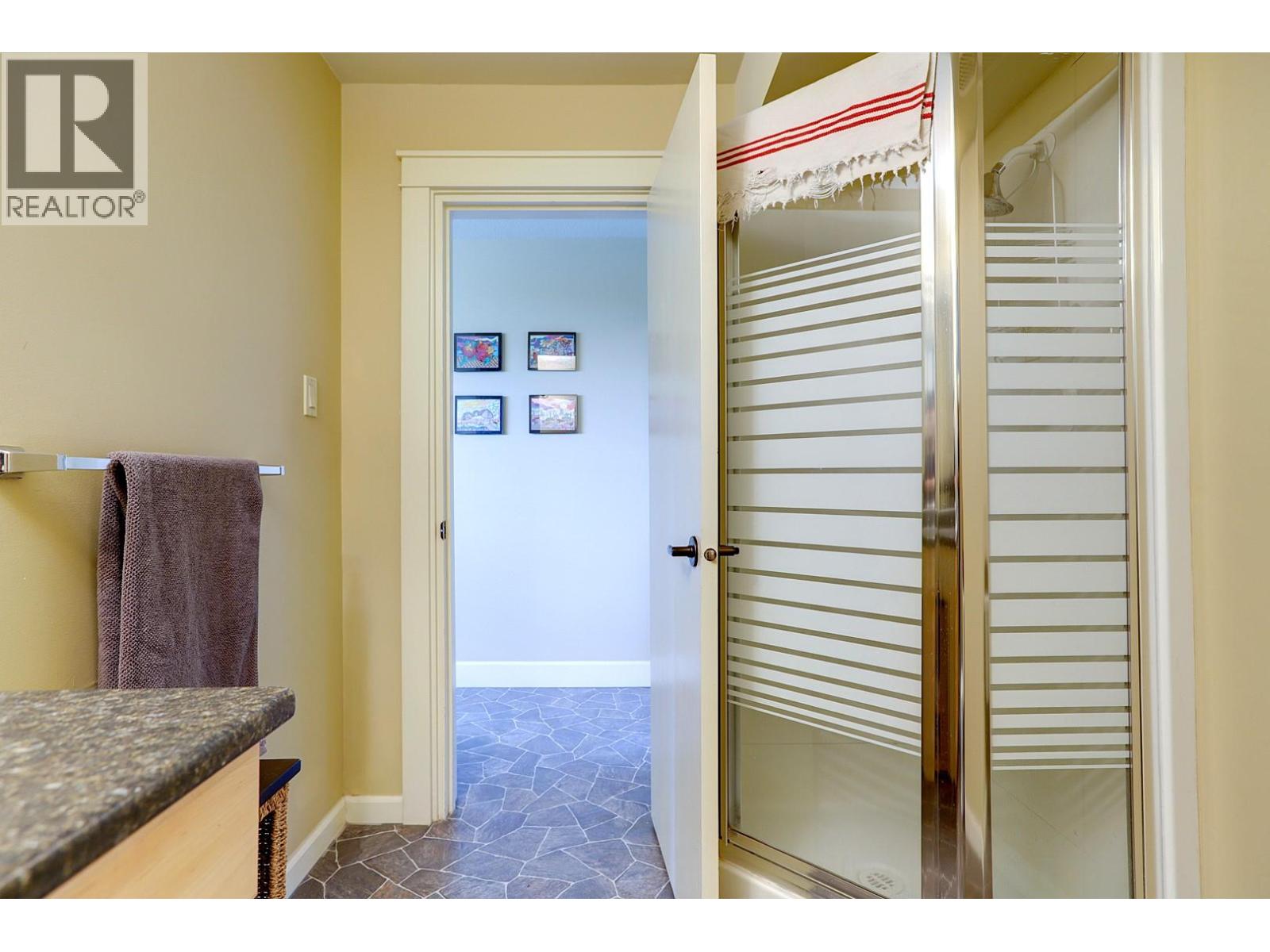 8308 Kalview Drive - 72