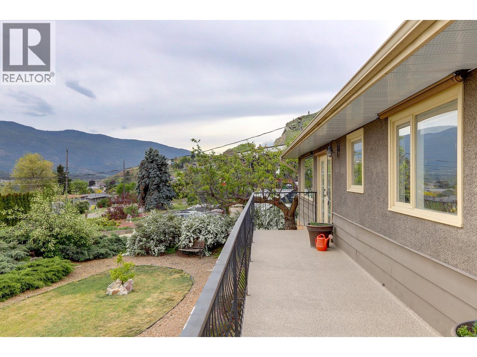 8308 Kalview Drive - 51