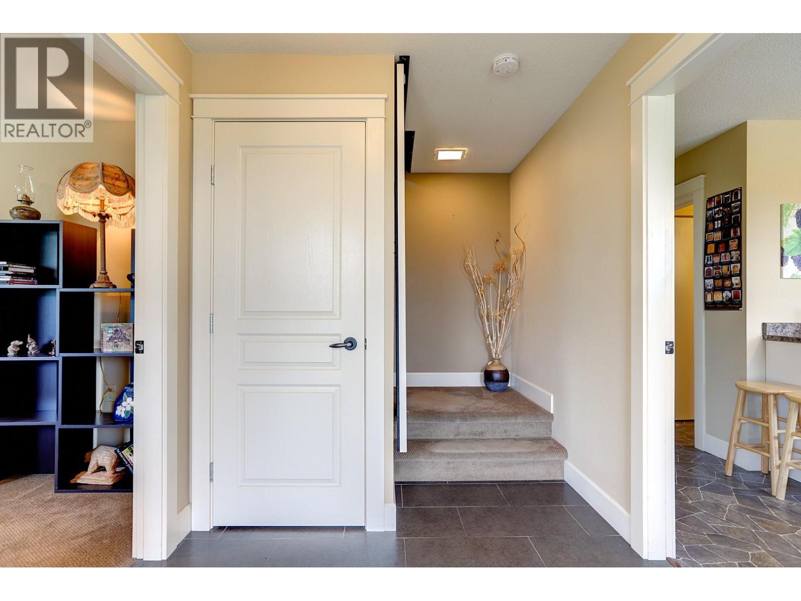 8308 Kalview Drive - 68