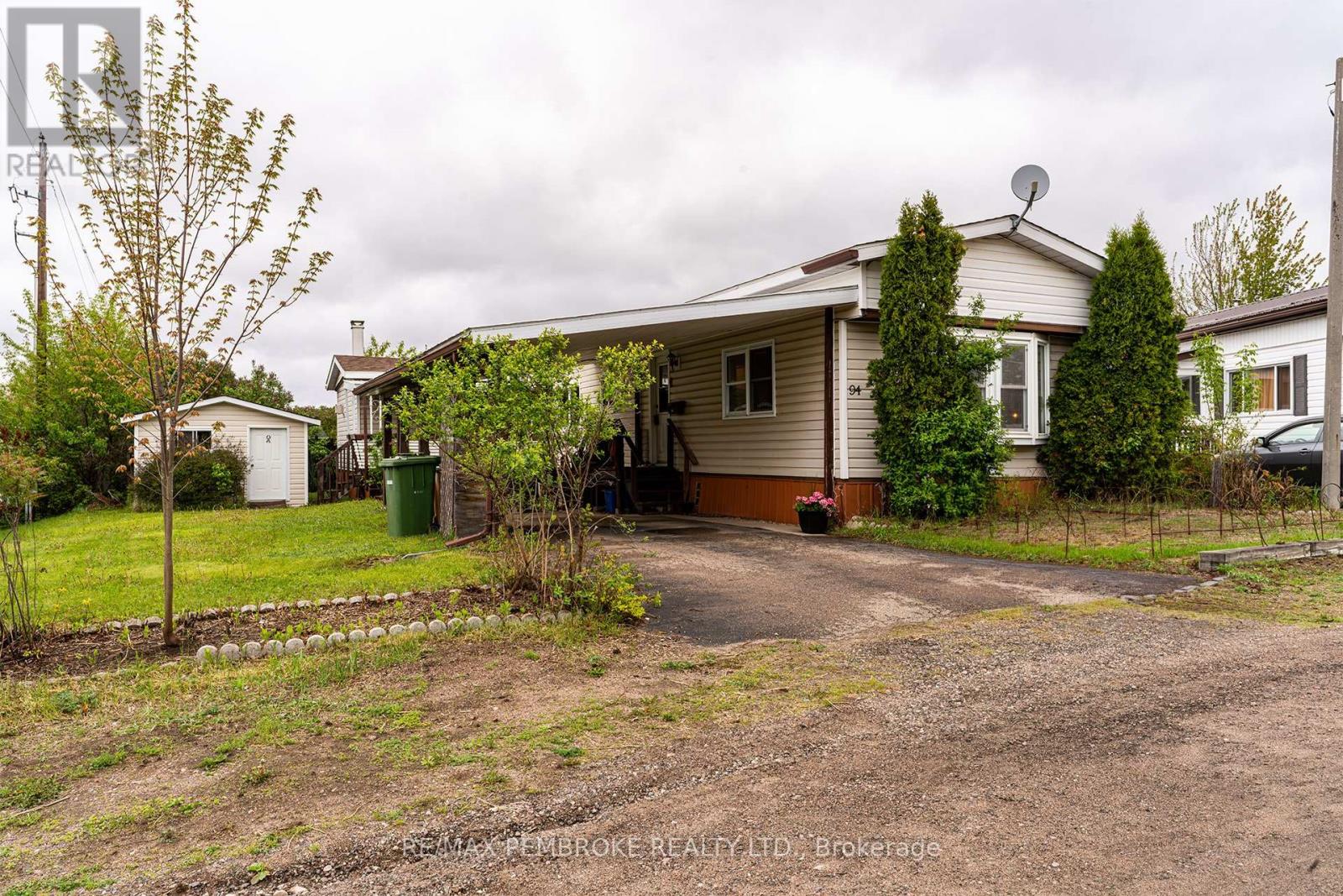 94 PINEHURST ESTATES - 1