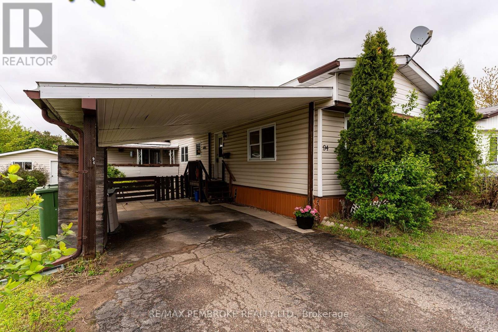 94 PINEHURST ESTATES - 2