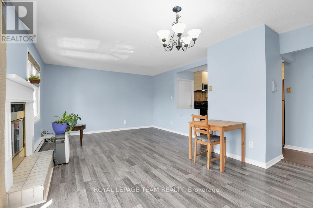 #202 2 TERRACE DRIVE - 9
