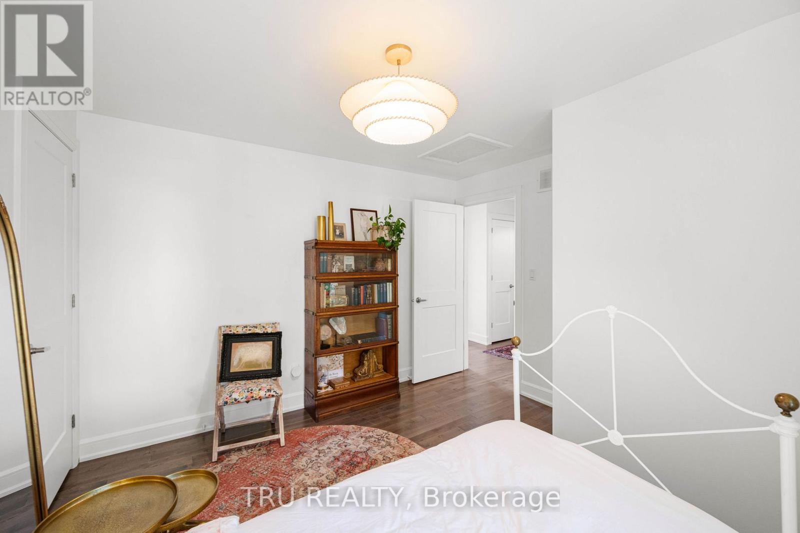 64 STEVENSON AVENUE - 33