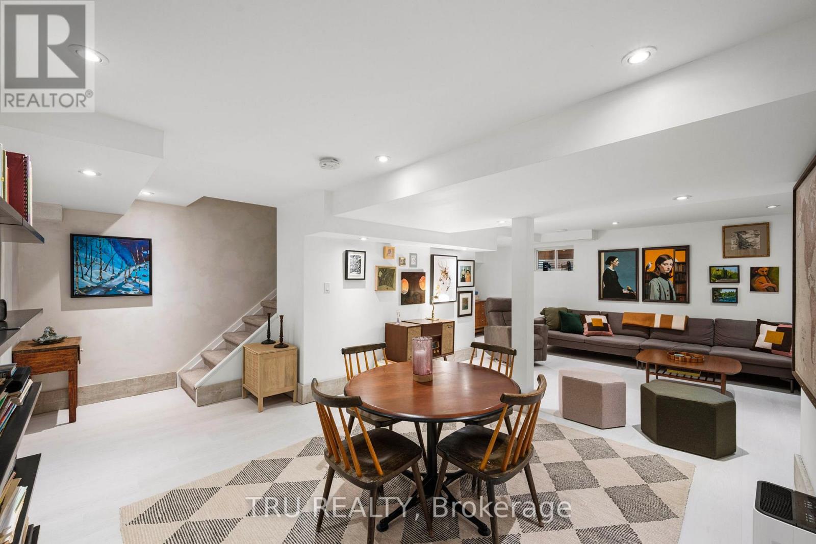 64 STEVENSON AVENUE - 38