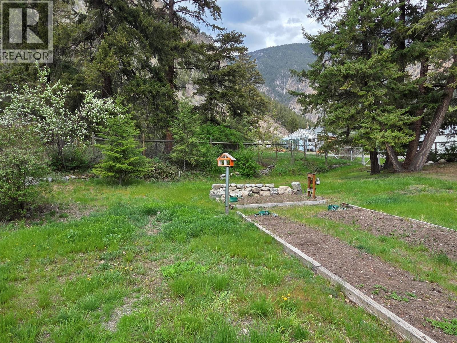 1064 Richter Avenue - 21