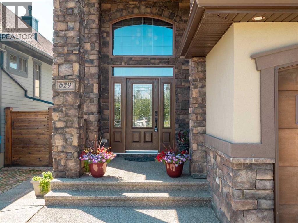 629 Southgate Boulevard S - 4