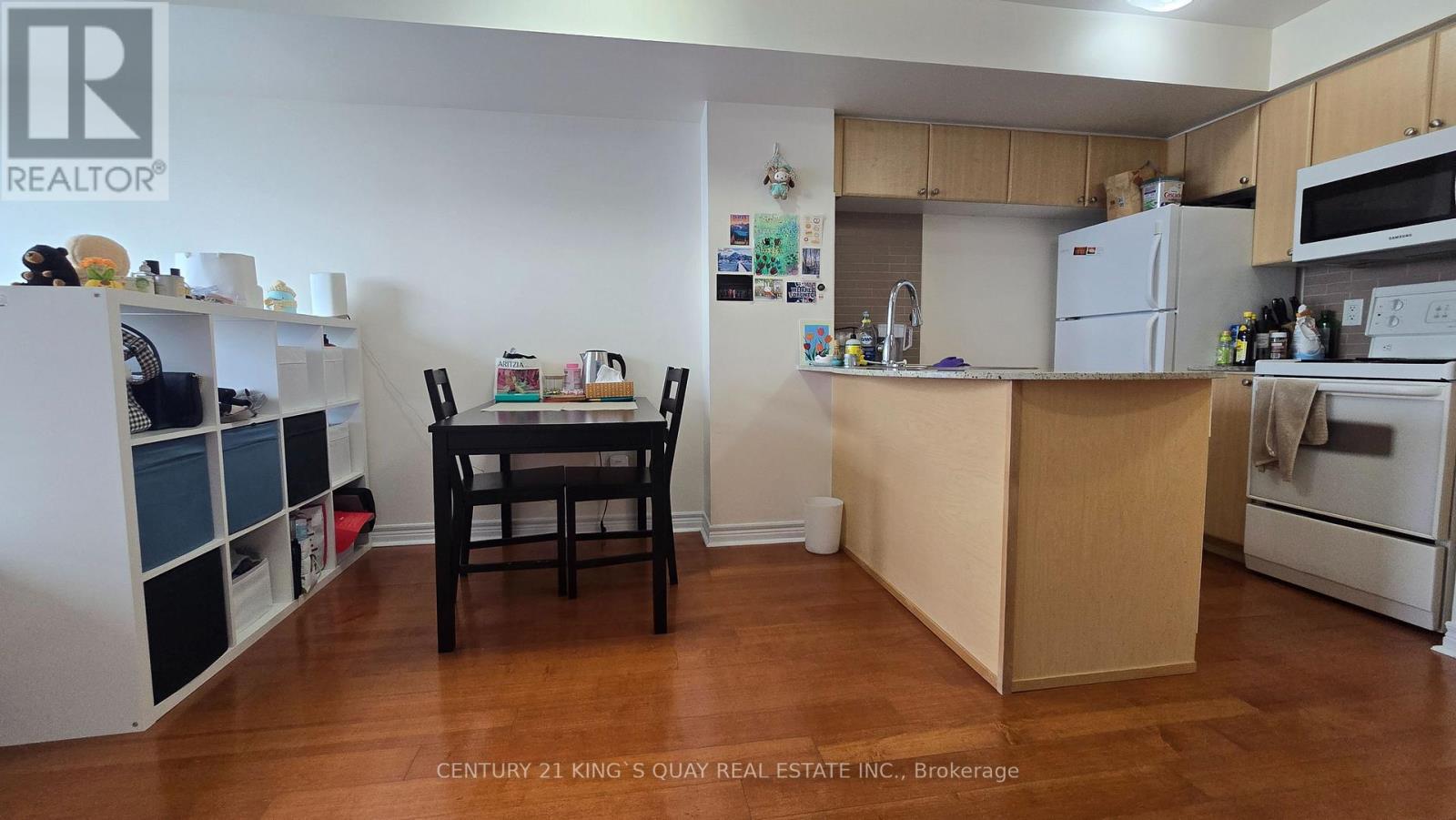 #2714 763 BAY STREET - 20