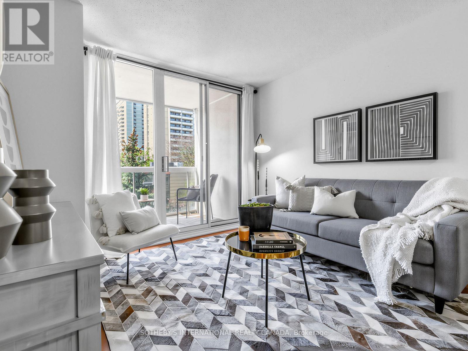 #307 225 MERTON STREET - 11