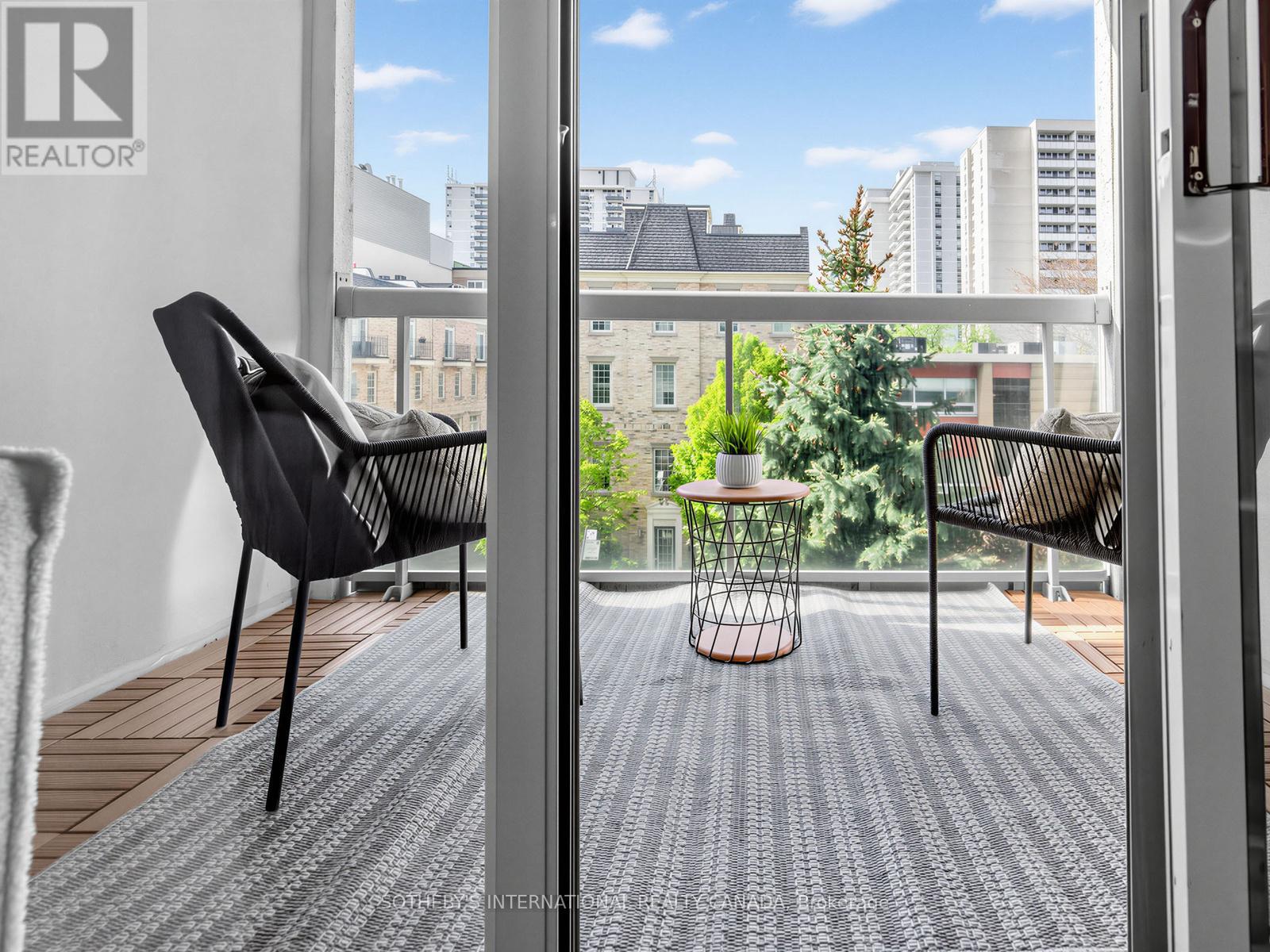 #307 225 MERTON STREET - 21