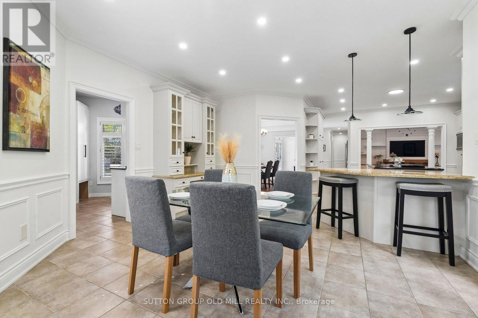 7 ROLLING MEADOW DRIVE - 11